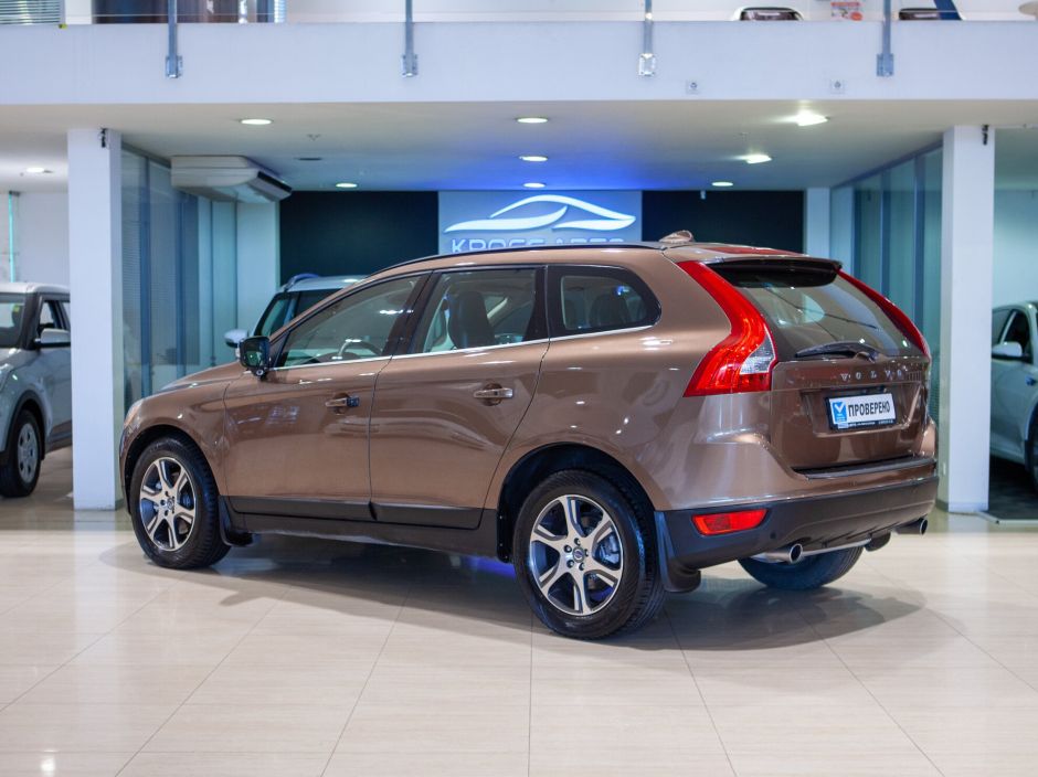 Volvo XC60 2.4 АКПП, 2012, 138 168 км фото 4