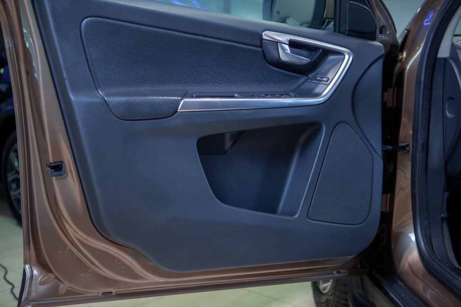 Volvo XC60 2.4 АКПП, 2012, 138 168 км фото 12