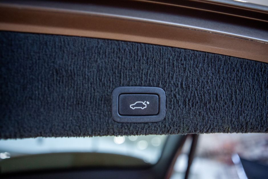 Volvo XC60 2.4 АКПП, 2012, 138 168 км фото 15