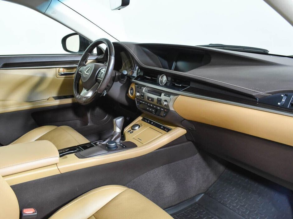 Lexus ES 2.0 АКПП, 2015, 107 000 км фото 8