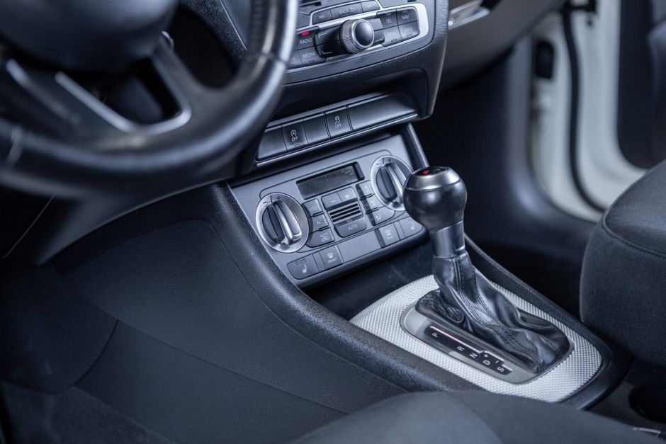 Audi Q3 2.0 РКПП, 2012, 153 253 км фото 12