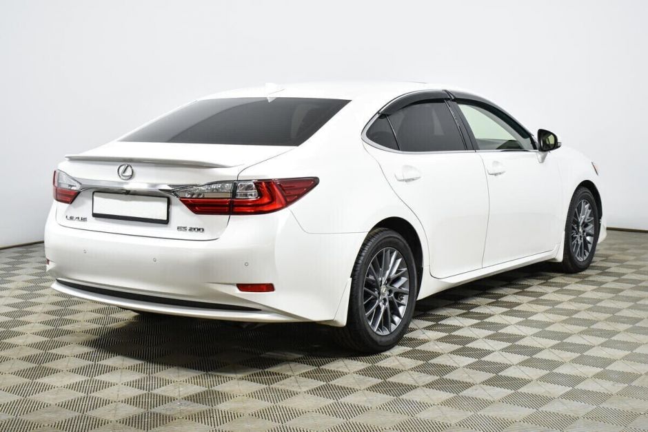Lexus ES 2.0 АКПП, 2018, 59 000 км фото 2
