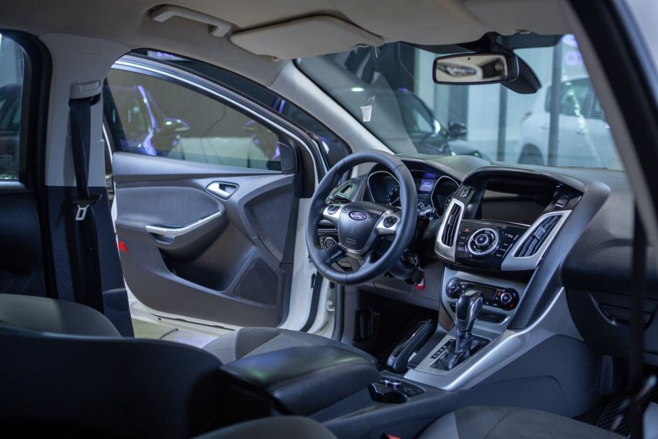 Ford Focus 1.6 РКПП, 2013, 151 836 км фото 5