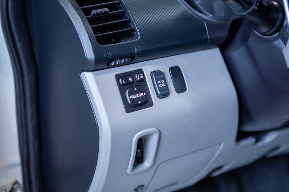 Mitsubishi Pajero Sport 2.5 АКПП, 2013, 150 081 км фото 8