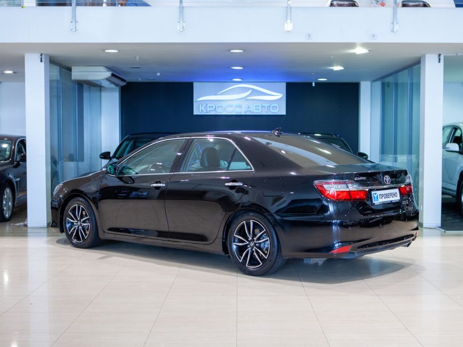 Toyota Camry 2.5 АКПП, 2017, 107 340 км фото 4