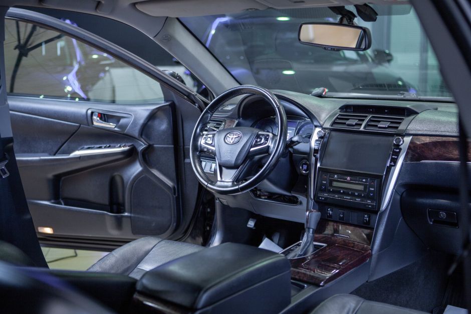 Toyota Camry 2.5 АКПП, 2017, 107 340 км фото 9