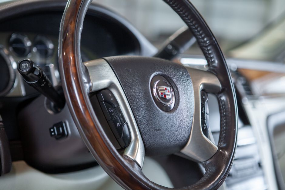 Cadillac Escalade 6.2 АКПП, 2011, 159 252 км фото 15