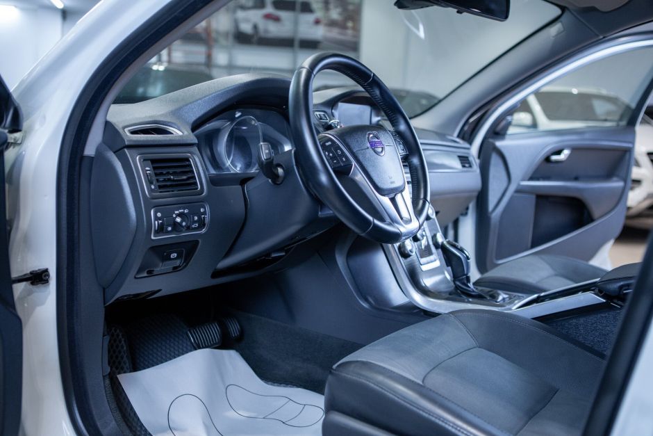 Volvo XC70 2.4 АКПП, 2015, 112 204 км фото 7