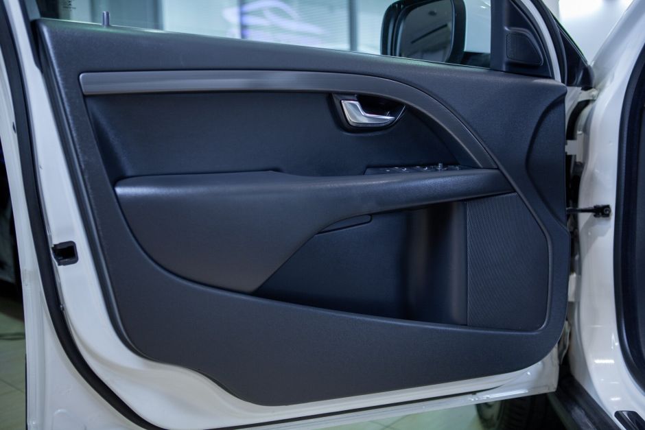 Volvo XC70 2.4 АКПП, 2015, 112 204 км фото 12