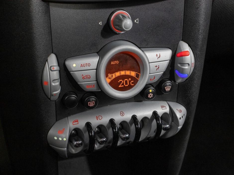 MINI Hatch 1.6 АКПП, 2008, 180 000 км фото 7