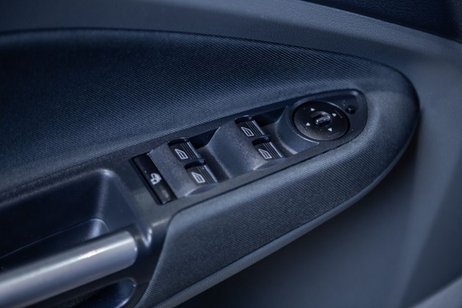 Ford C-MAX 2.0 РКПП, 2012, 150 340 км фото 8