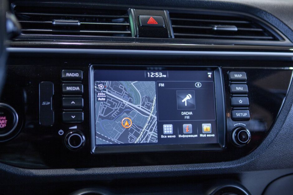 Kia Rio X-Line 1.6 АКПП, 2019, 124 789 км фото 16