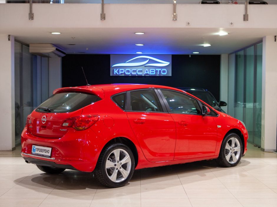 Opel Astra 1.4 АКПП, 2012, 134 323 км фото 2