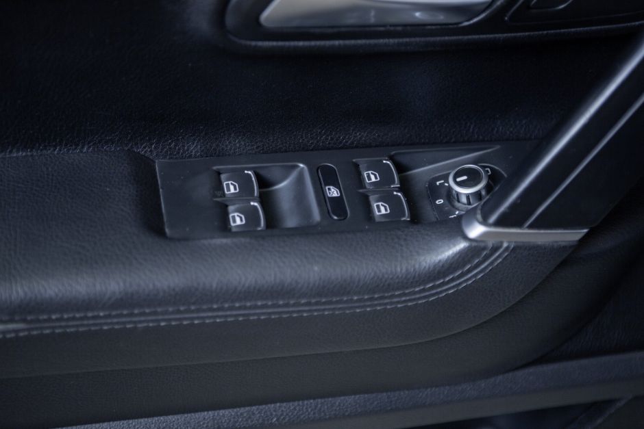 Volkswagen Passat CC 1.8 РКПП, 2010, 162 080 км фото 8