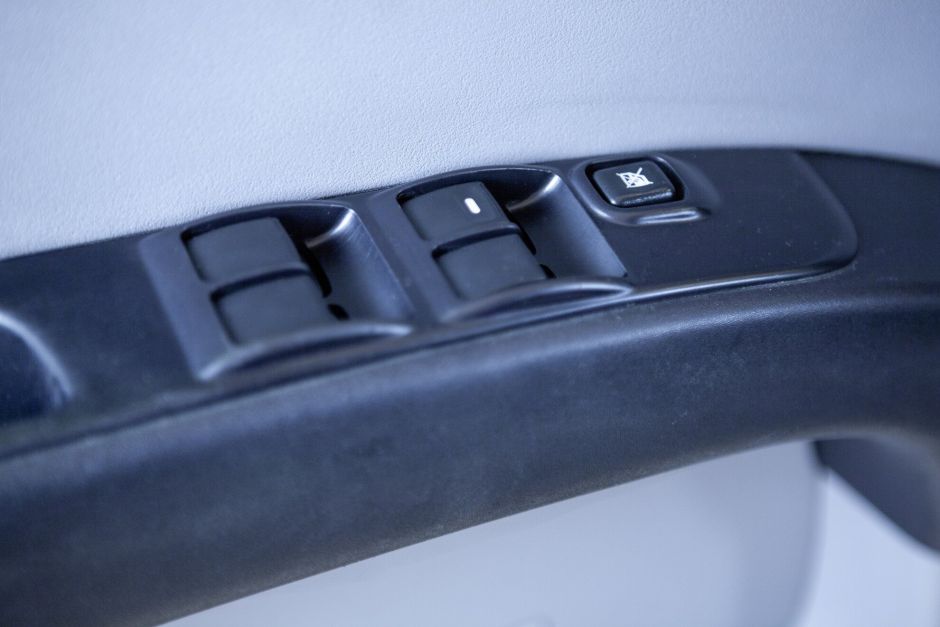 Mitsubishi L200 2.4 МКПП, 2010, 159 681 км фото 9