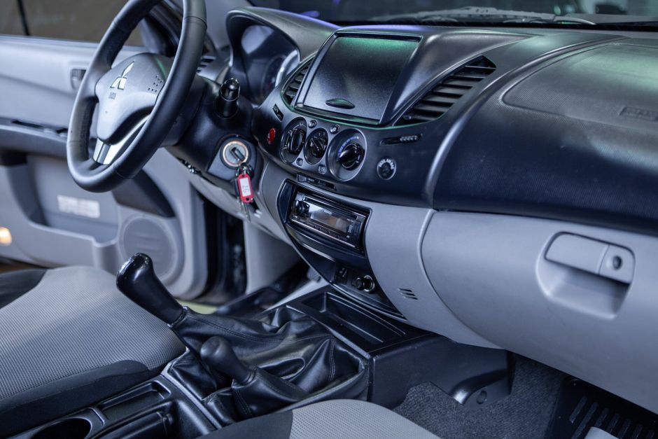 Mitsubishi L200 2.4 МКПП, 2010, 159 681 км фото 11