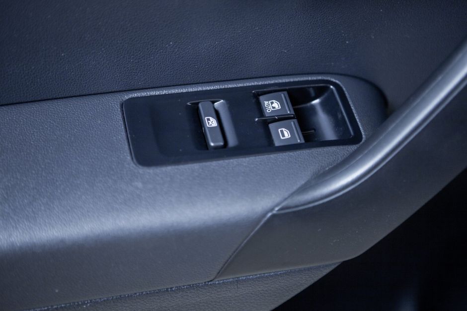 Volkswagen Polo 1.6 АКПП, 2013, 122 128 км фото 8