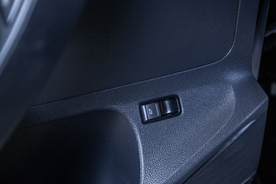 Volkswagen Polo 1.6 АКПП, 2013, 122 128 км фото 9