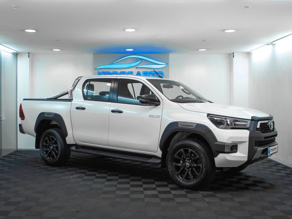 Toyota Hilux 2.4 МКПП, 2022, 20 км фото 3