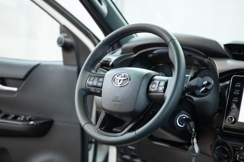 Toyota Hilux 2.4 МКПП, 2022, 20 км фото 8