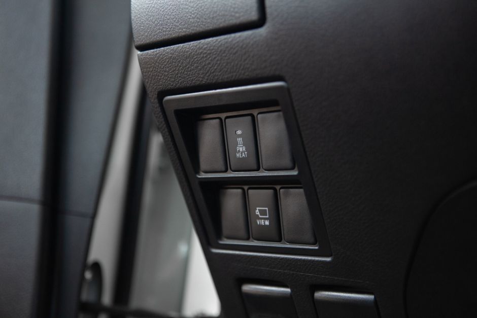 Toyota Hilux 2.4 МКПП, 2022, 20 км фото 20