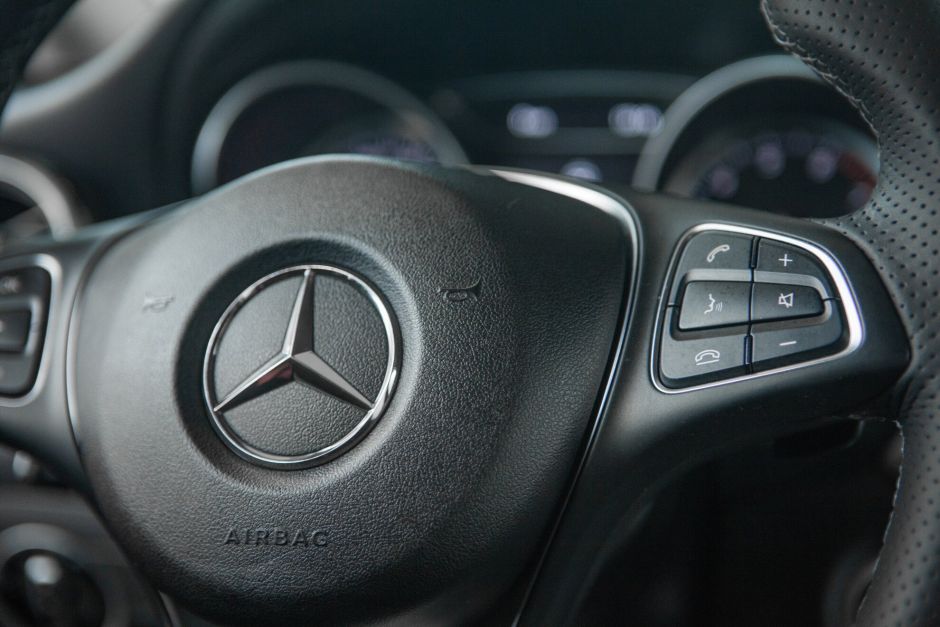 Mercedes-Benz GLA-класс 2.0 РКПП, 2017, 136 317 км фото 11