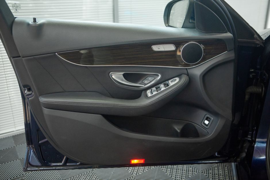 Mercedes-Benz C-класс 2.0 АКПП, 2016, 95 186 км фото 16