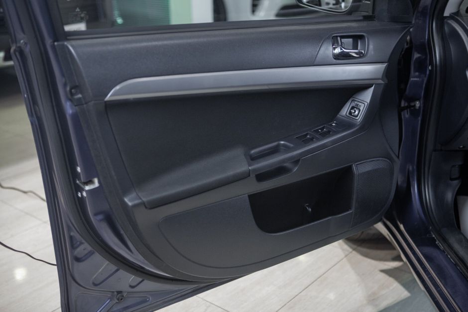 Mitsubishi Lancer 1.5 АКПП, 2011, 187 149 км фото 8