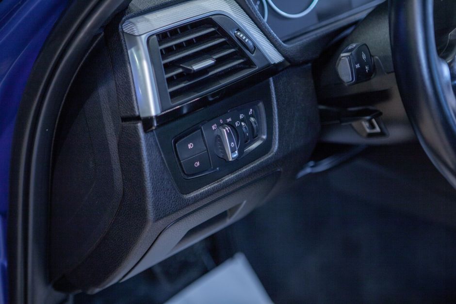 BMW 3 серия 2.0 АКПП, 2018, 123 352 км фото 11