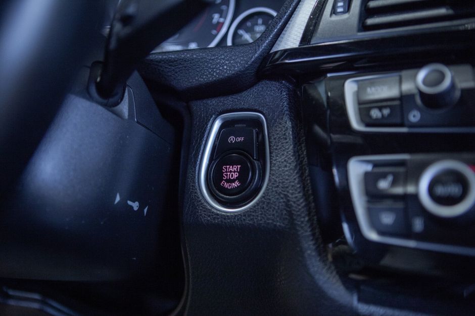 BMW 3 серия 2.0 АКПП, 2018, 123 352 км фото 13