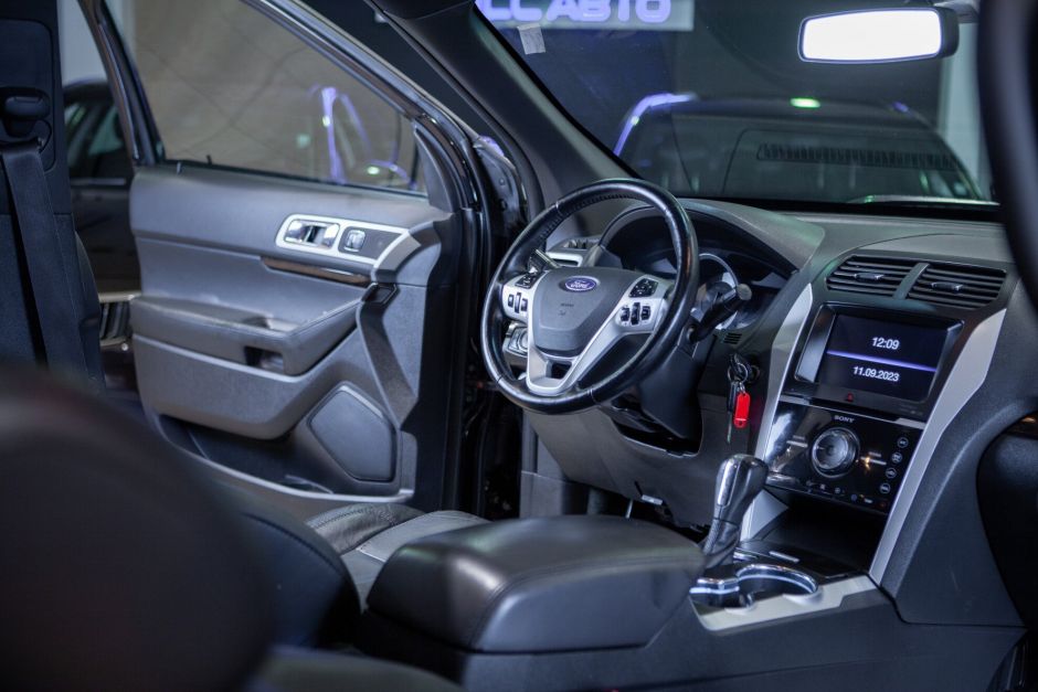 Ford Explorer 3.5 АКПП, 2015, 141 258 км фото 5