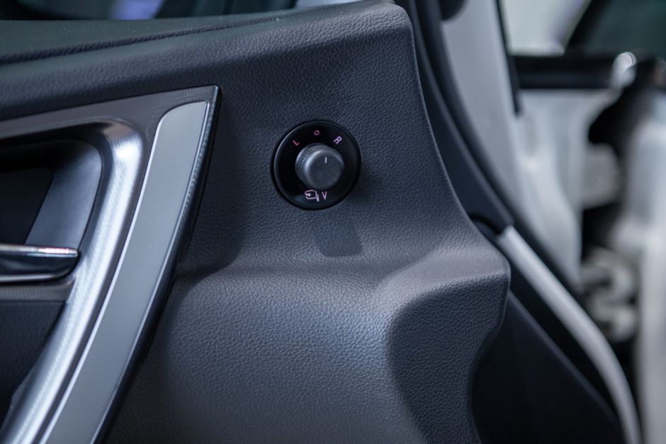 Opel Astra 1.6 АКПП, 2011, 153 761 км фото 11