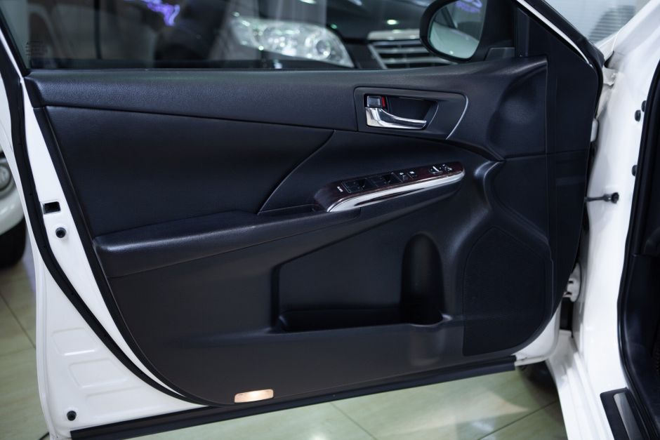 Toyota Camry 2.5 АКПП, 2015, 127 302 км фото 8