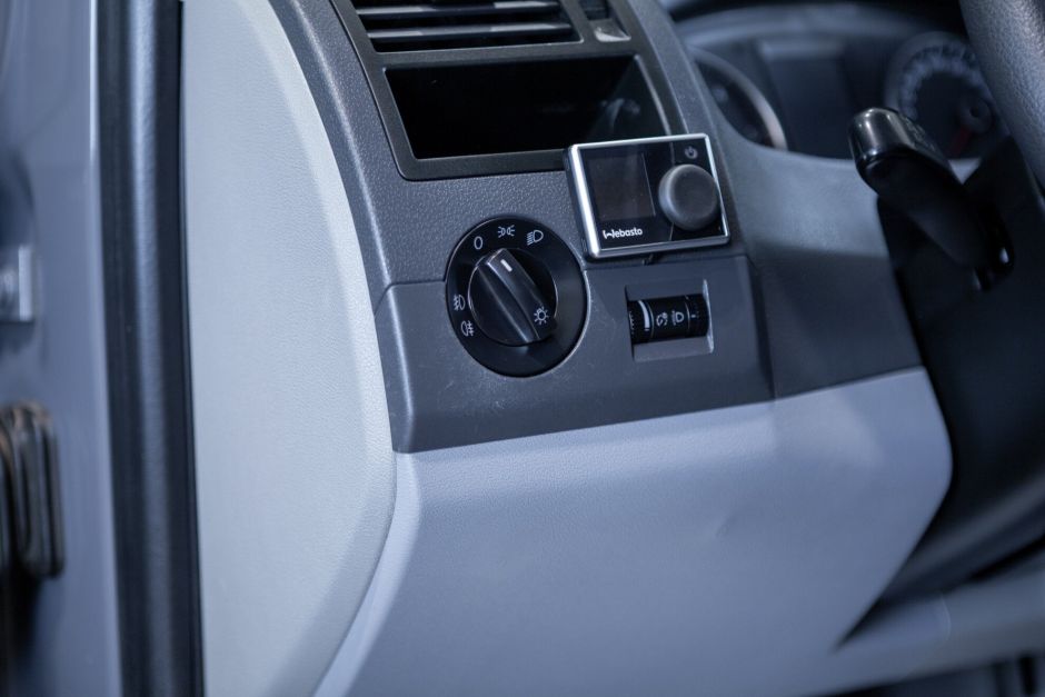 Volkswagen Caravelle 2.0 МКПП, 2012, 176 321 км фото 11