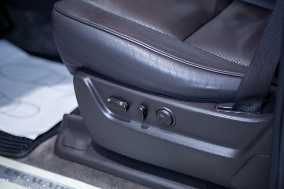 Cadillac Escalade 6.2 АКПП, 2011, 171 239 км фото 11