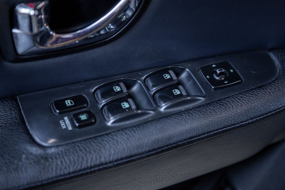 Kia Opirus 0.0 АКПП, 2006, 240 000 км фото 10