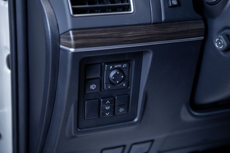 Toyota Land Cruiser Prado 2.7 АКПП, 2023, 47 км фото 9