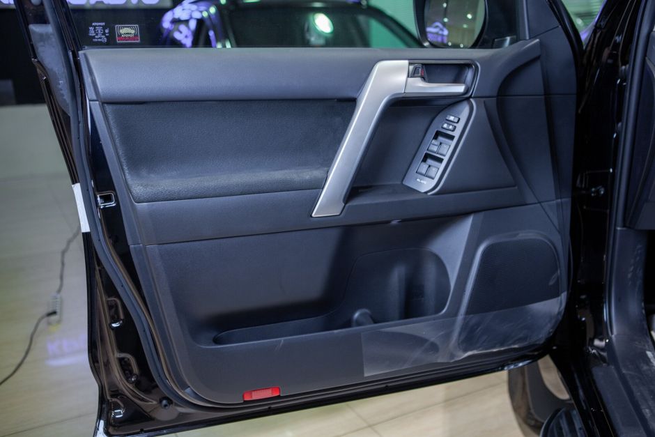 Toyota Land Cruiser Prado 2.7 АКПП, 2023, 41 км фото 10