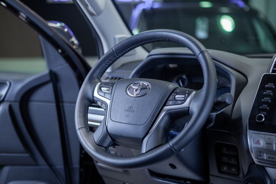 Toyota Land Cruiser Prado 2.7 АКПП, 2023, 41 км фото 20