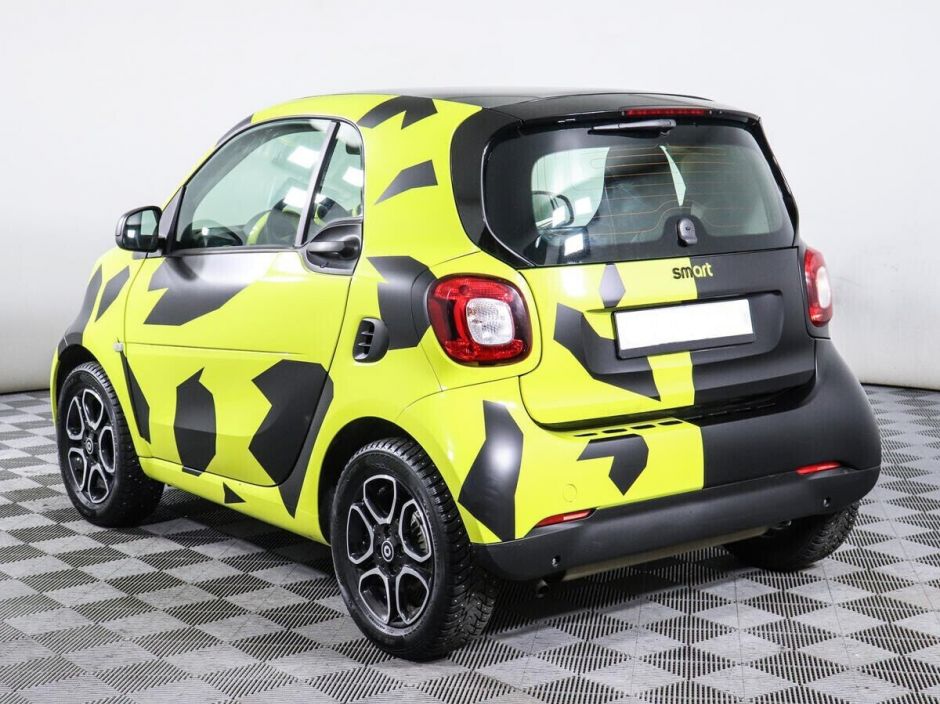 Smart Fortwo 1.0 РКПП, 2018, 71 000 км фото 4