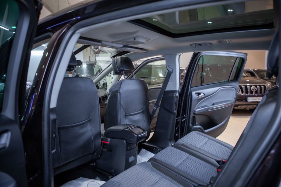 Opel Zafira 2.0 АКПП, 2013, 138 259 км фото 6