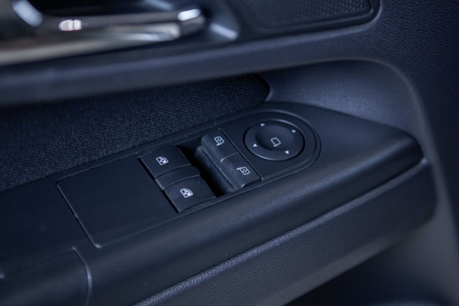 Opel Zafira 1.8 МКПП, 2011, 147 313 км фото 12