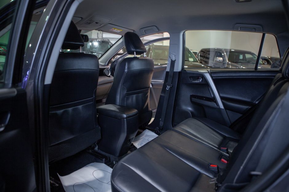 Toyota RAV4 2.5 АКПП, 2015, 129 323 км фото 6