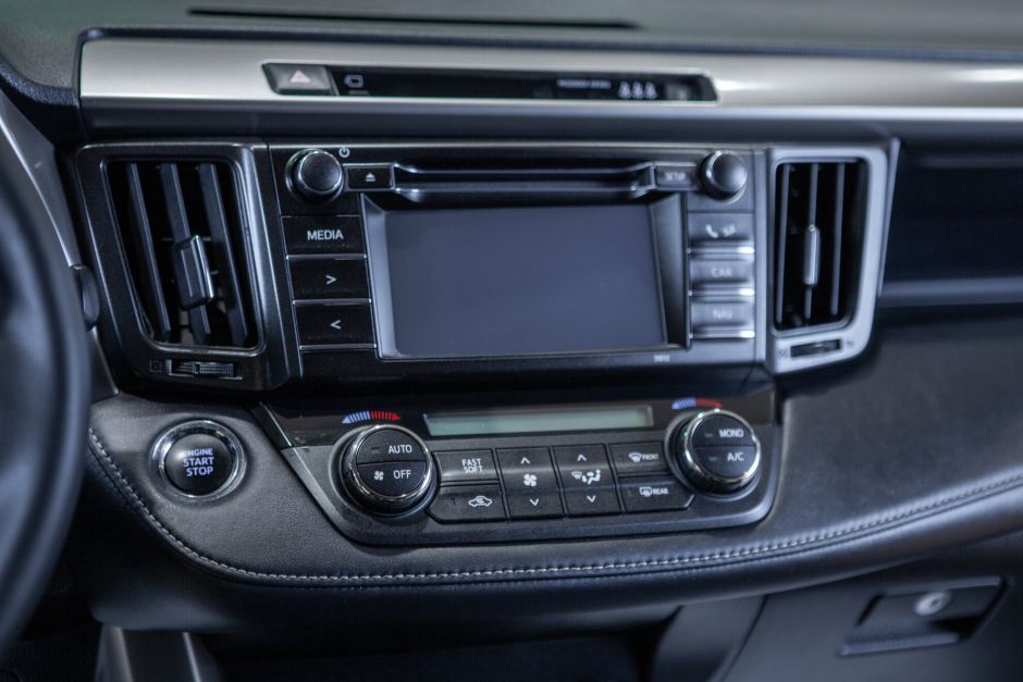 Toyota RAV4 2.5 АКПП, 2015, 129 323 км фото 11