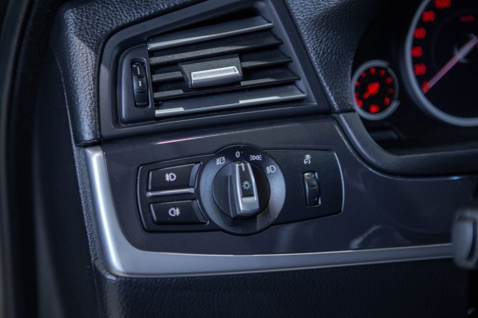 BMW 5 серии 2.0 АКПП, 2013, 175 049 км фото 11