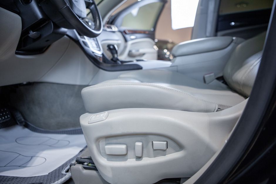 Cadillac SRX 3.0 АКПП, 2012, 155 385 км фото 18