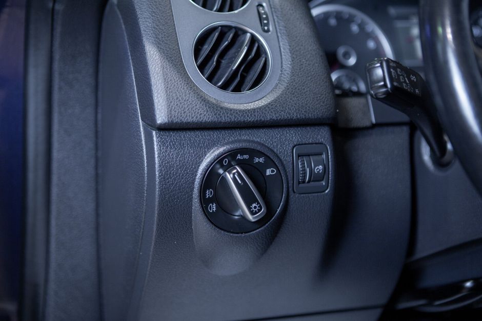 Volkswagen Tiguan 2.0 АКПП, 2011, 176 317 км фото 6