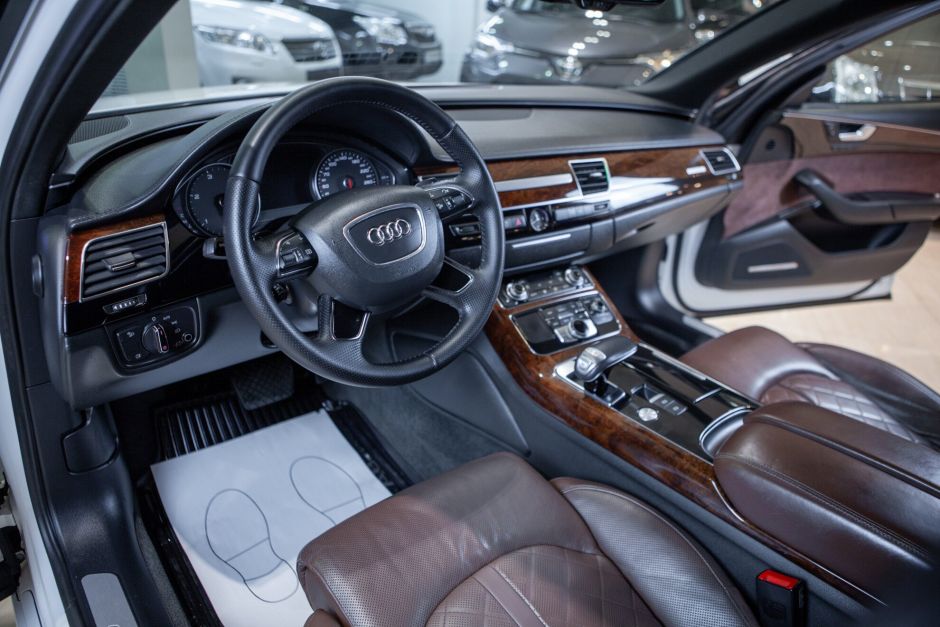 Audi A8 3.0 АКПП, 2011, 164 258 км фото 11