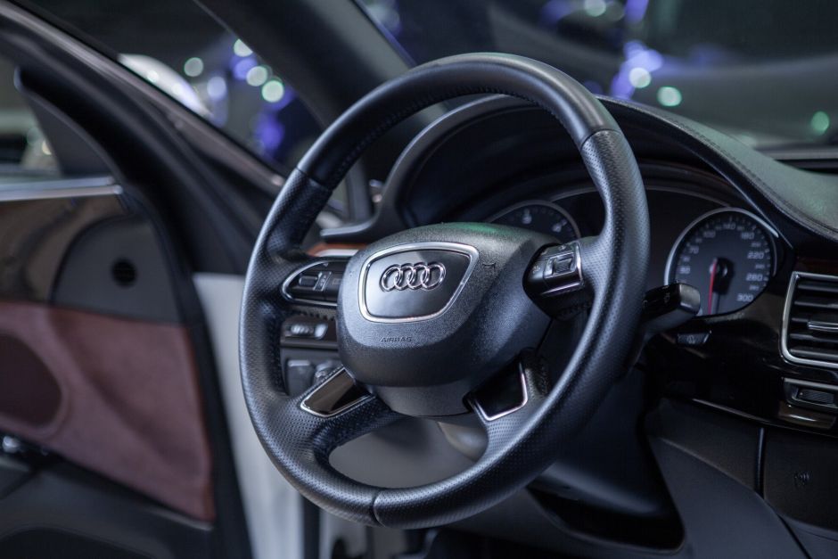 Audi A8 3.0 АКПП, 2011, 164 258 км фото 16