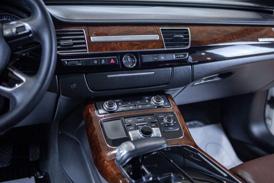 Audi A8 3.0 АКПП, 2011, 164 258 км фото 20